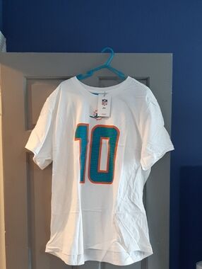 Tyreek Hill Miami Dolphins Nike Player Name & Number T-Shirt - White